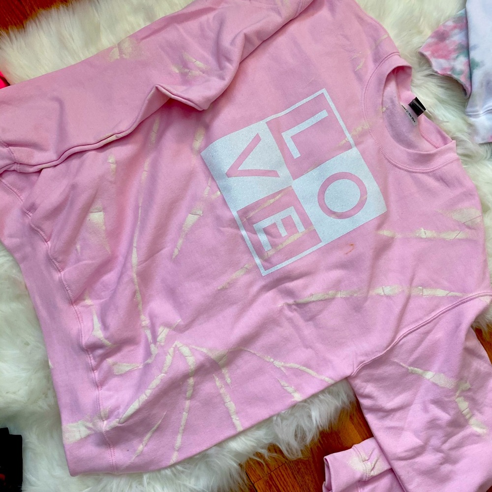 Crew neck custom sweatshirt